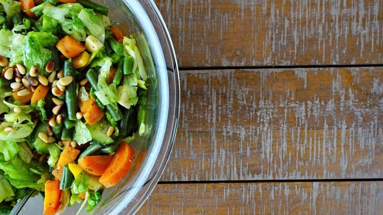 Få lækker og varieret frokostordning på jobbet